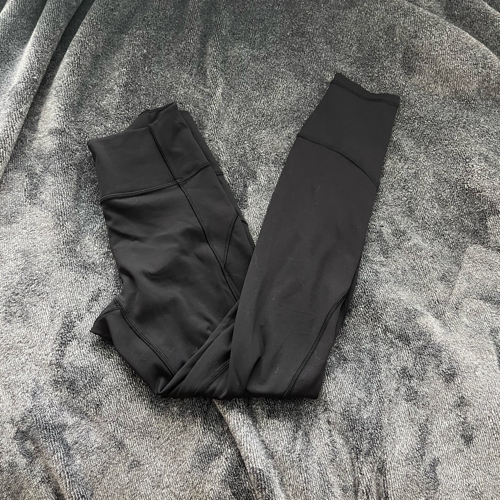 Lululemon in movement leggings